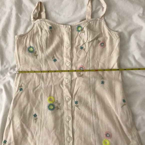 UO Aiden Embroidered Button-Front Mini Dress - Picture 10 of 12